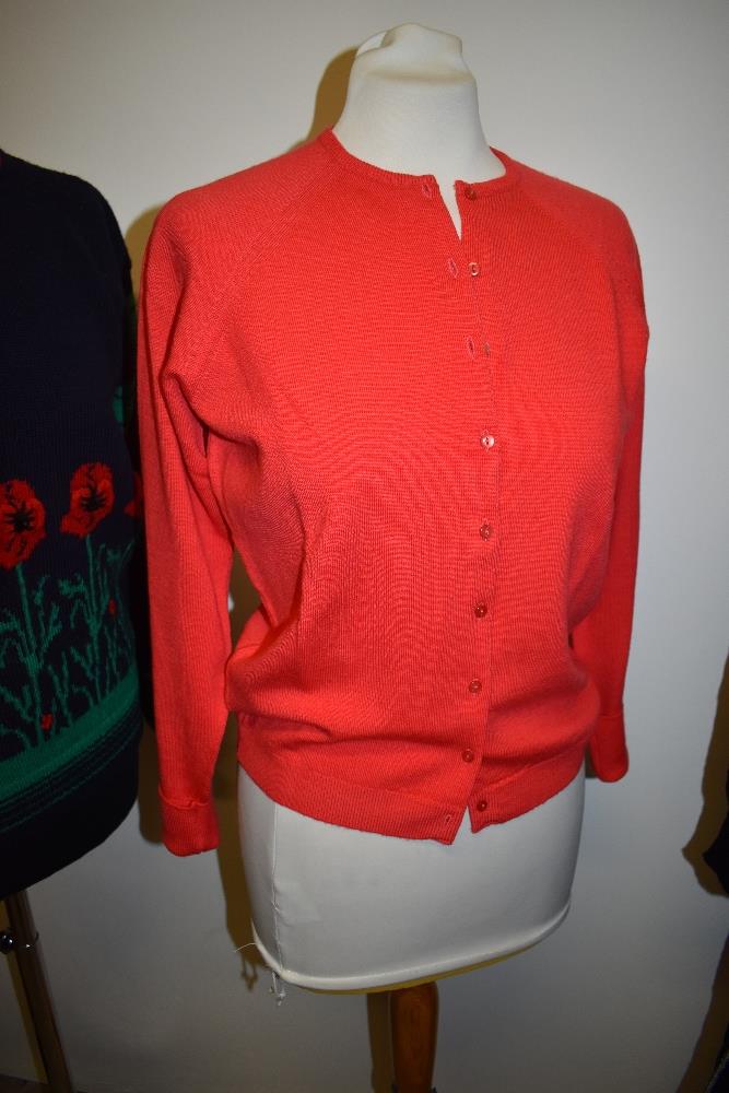 A mixed lot of vintage jumpers and a cardigan, including red Arran knit and 1950s/60s cardigan. - Image 3 of 6