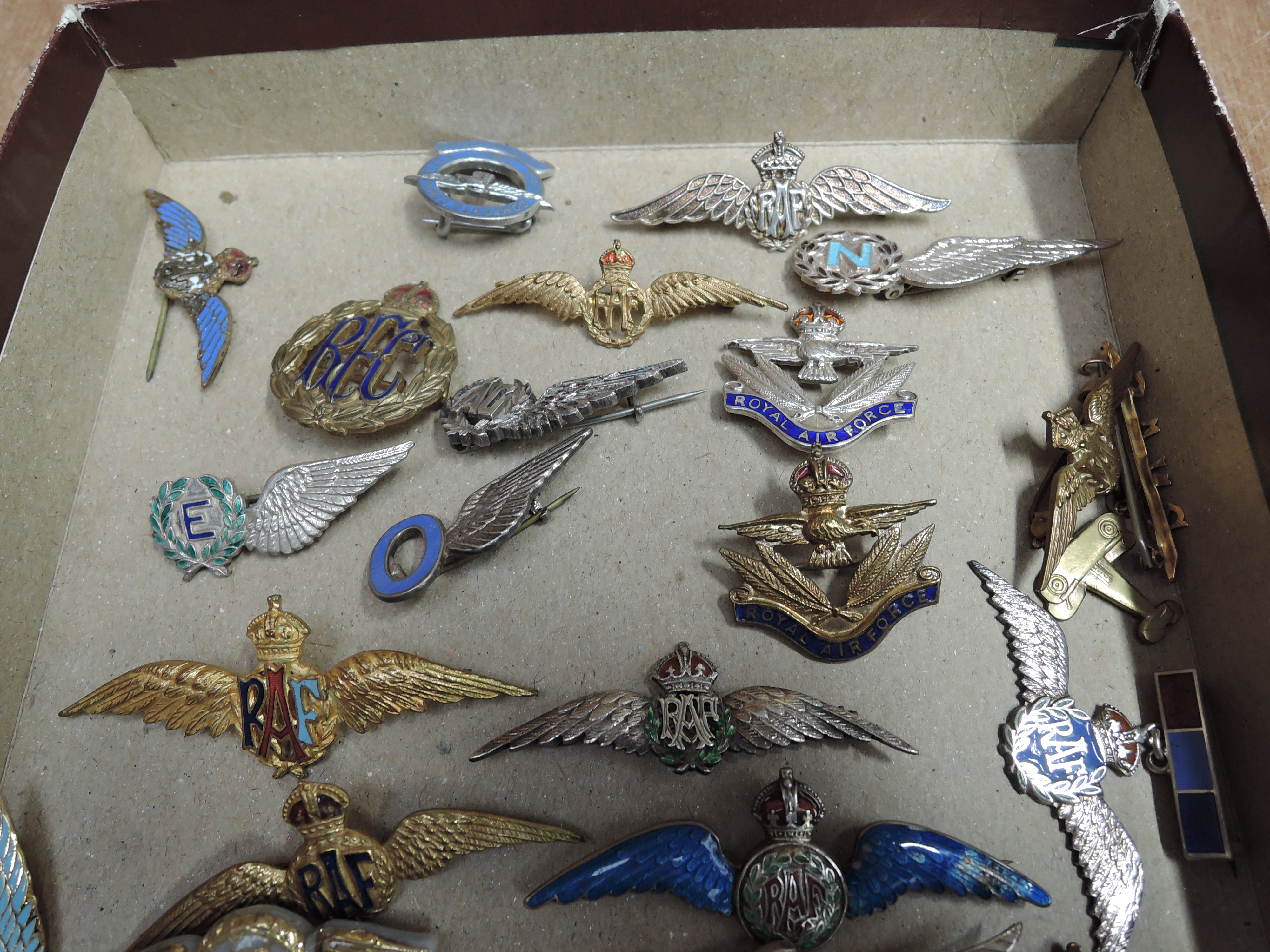 A collection of Royal Air Force Sweetheart Brooches, metal & cloth Badges, Arm Bands, Belt & Buckle, - Image 2 of 3