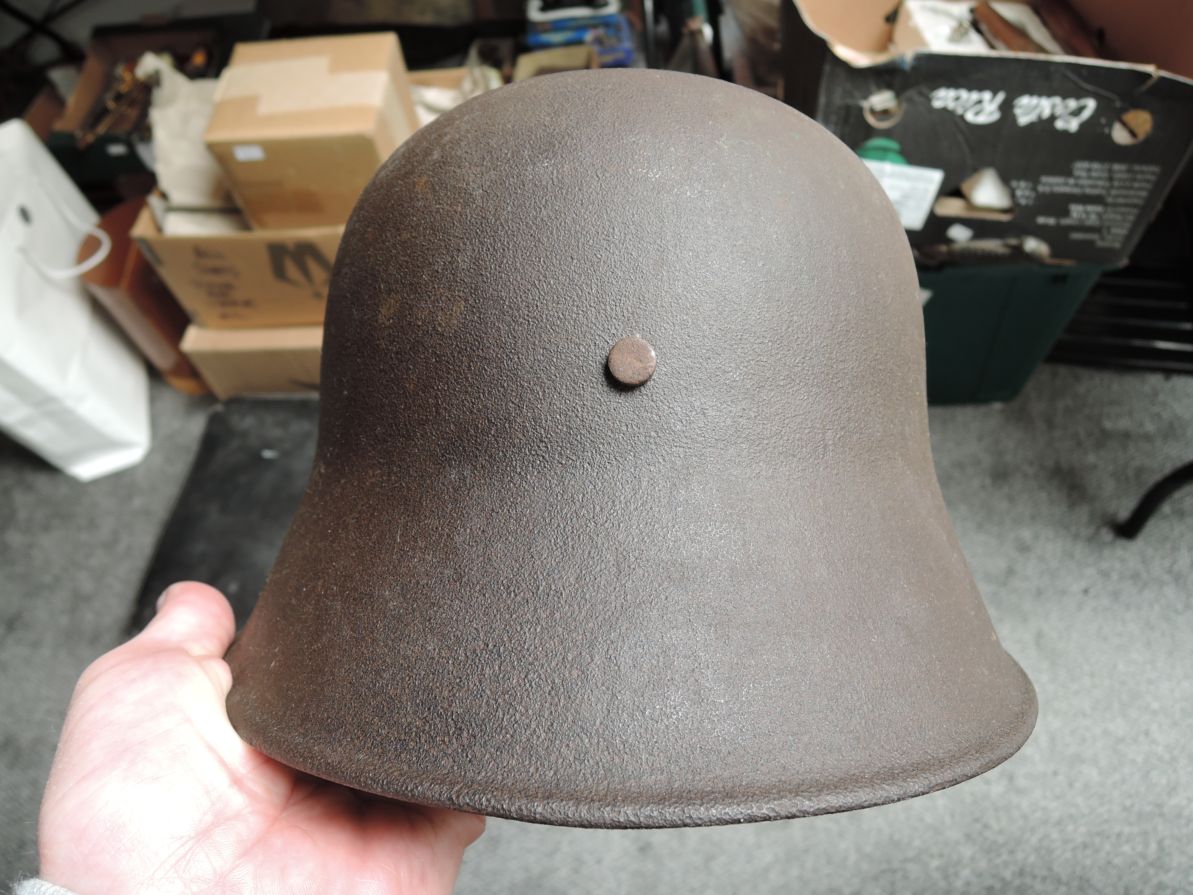 A German WWI Steel Helmet having leather liners, no markers marks or decals seen - Image 3 of 5