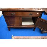 An early 20th Century oak side cabinet