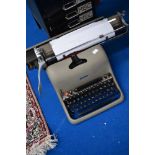 A vintage Olivetti Lexikon 80 typewriter