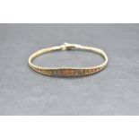 A 9ct gold tri colour gold bracelet, approx 180mm & 5.4g