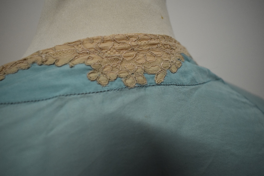 Two 1930s silk be jackets, one in pink with lace to collar and sleeves and the other blue, with deep - Image 11 of 11