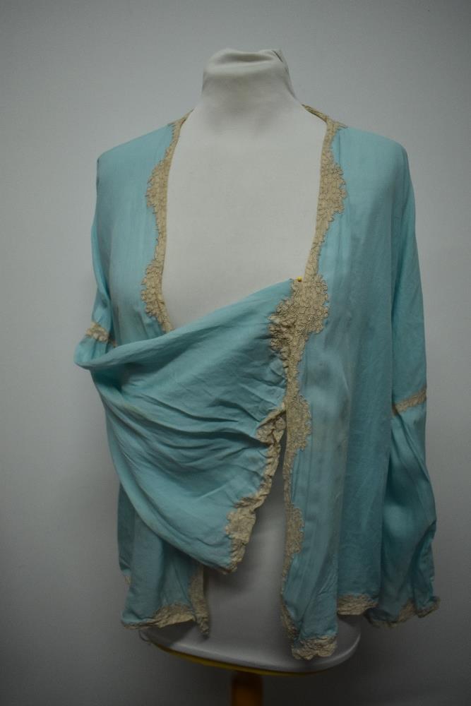 Two 1930s silk be jackets, one in pink with lace to collar and sleeves and the other blue, with deep - Image 6 of 11