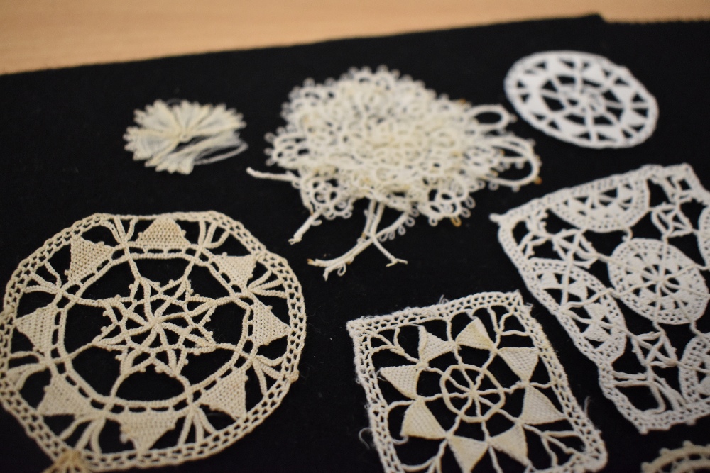 A collection of intricate hand worked lace, including butterflies, leaves, flowers and a mouse etc. - Image 10 of 12
