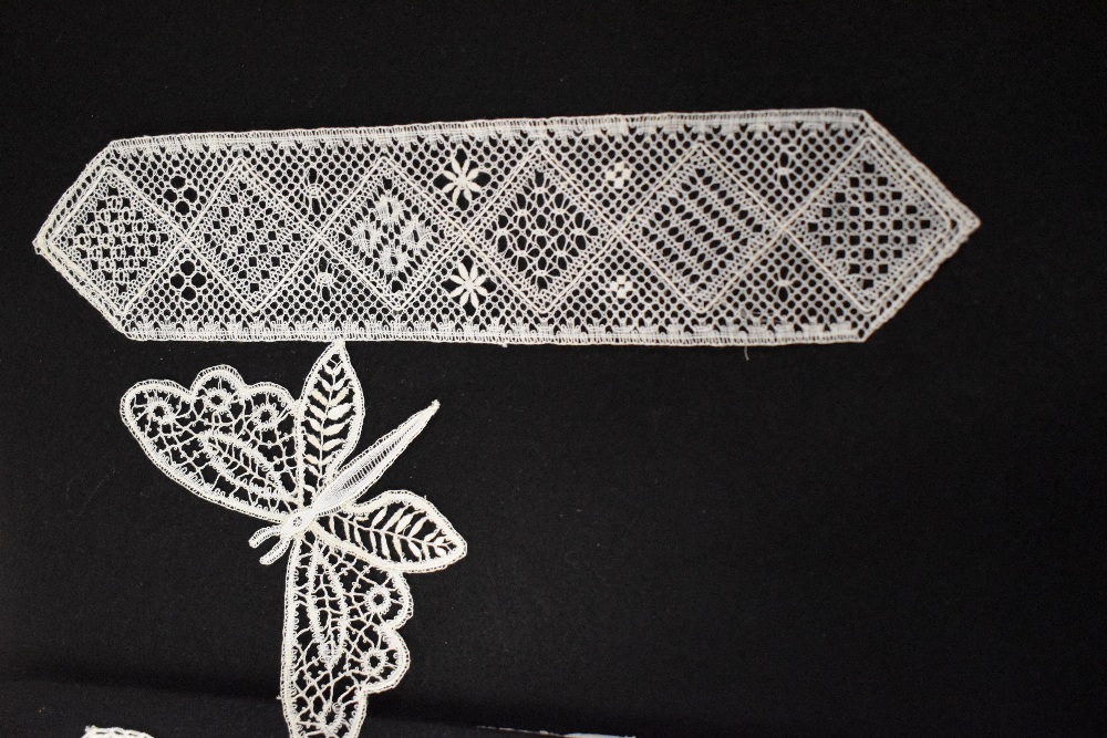 A collection of intricate hand worked lace, including butterflies, leaves, flowers and a mouse etc. - Image 3 of 12