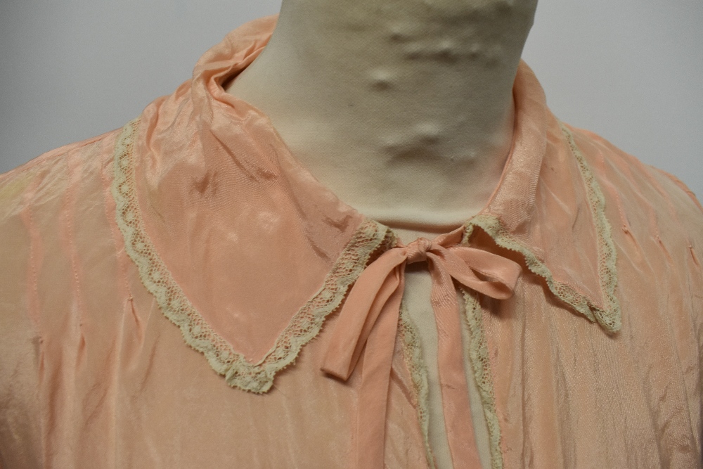 Two 1930s silk be jackets, one in pink with lace to collar and sleeves and the other blue, with deep - Image 3 of 11