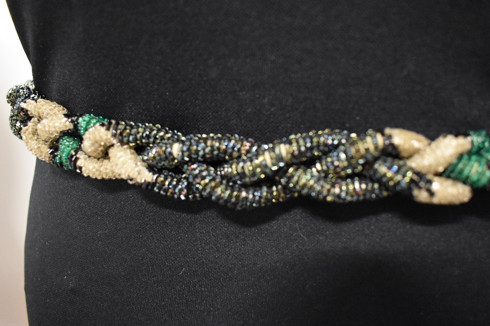 A beaded 1930s Art Deco plaited belt in clear, green and iridescent coloured beads. - Image 7 of 10