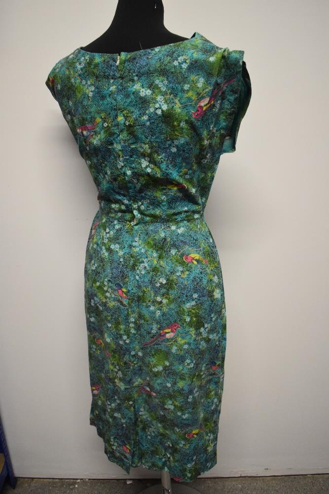 A 1950s novelty exotic bird print cotton two piece dress suit by Wetherall, having wiggle dress with - Image 8 of 9