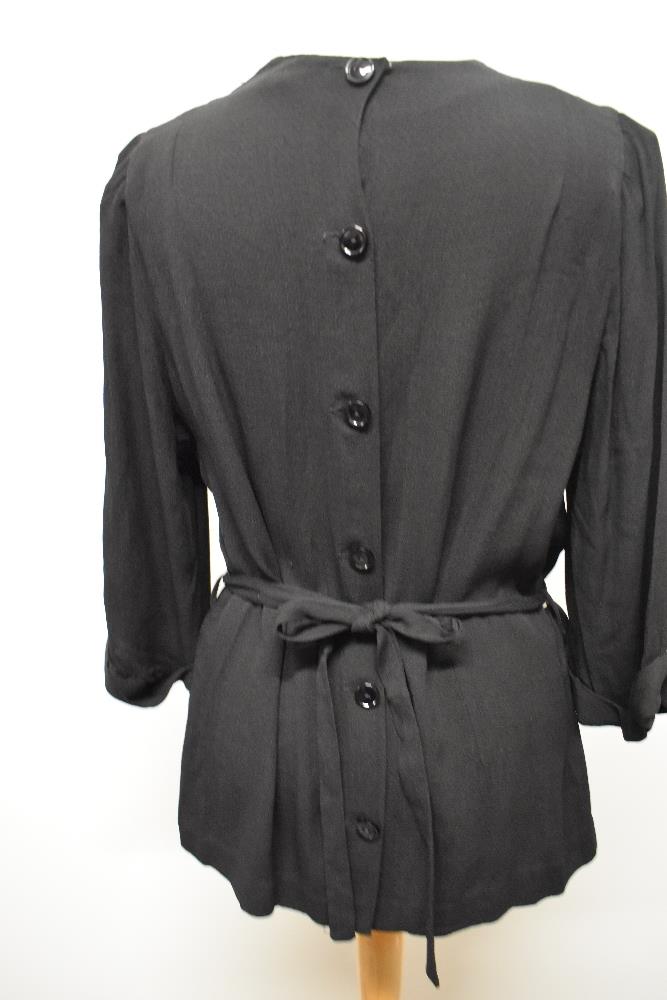 A 1940s crepe blouse having belted waist, 3/4 sleeves and button back fastening, larger size. - Image 4 of 7