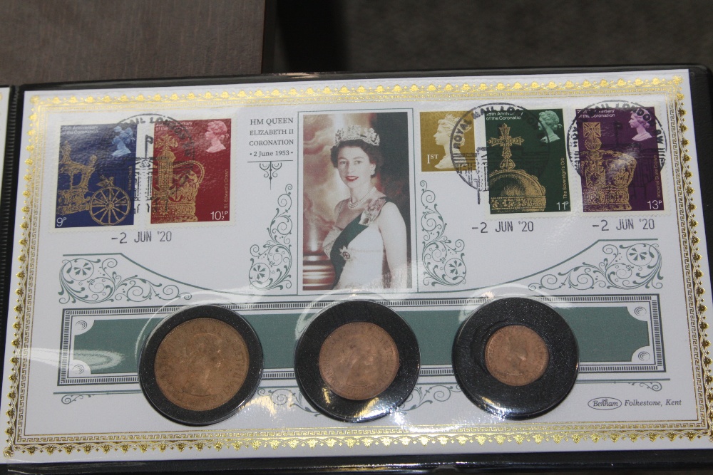 2020 QUEENS CORONATION ANN, WITH TRIO OF COVERS + COINS - Image 4 of 4