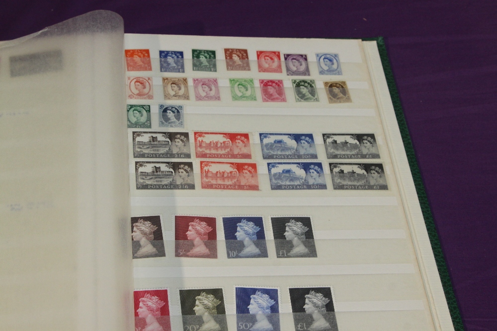 GB 1950's-70's STAMP COLLECTION + SOME AFRICAS MNH COLLECTION IN STOCKBOOK Good run of commemorative - Image 7 of 7