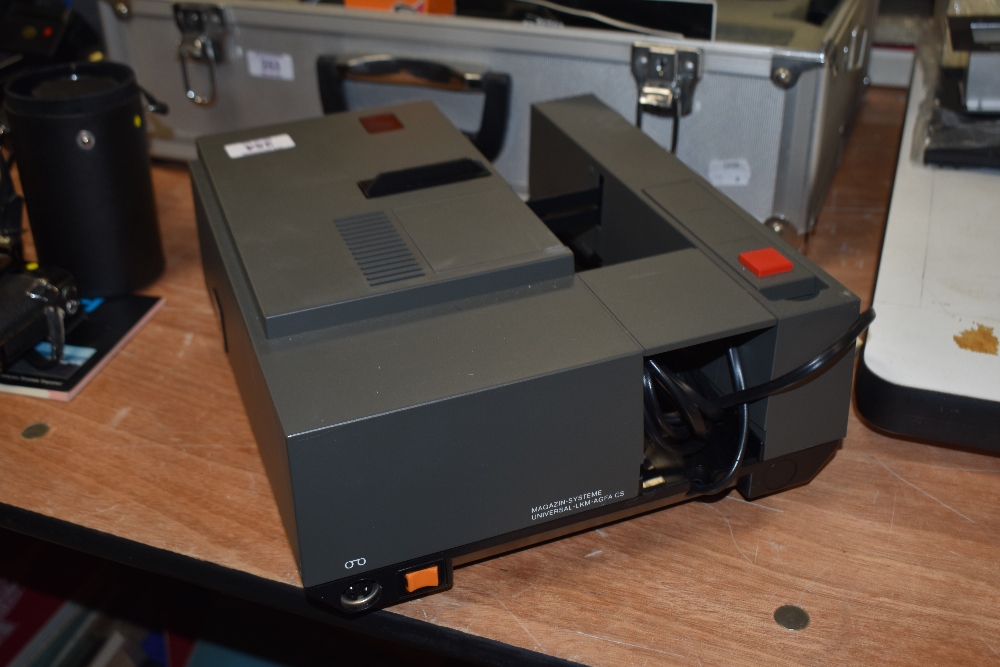 A Showmaster AF slide projector - Image 2 of 2