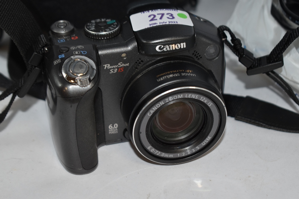 A Canon Powershot S3 IS digital camera with charger, disc and booklet, in soft camera bag - Image 2 of 3