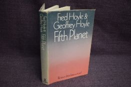 Literature. Science Fiction. Hoyle, Fred & Geoffrey - Fifth Planet. London: Heinemann, 1976 reprint.