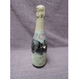 A half bottle of Quvee Exceptionnelle Dagonet & Fills Finest Extra Quality Champagne, no strength or