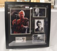 A signed Paul Weller framed print / photo set with certification 48 cm x 48 cm