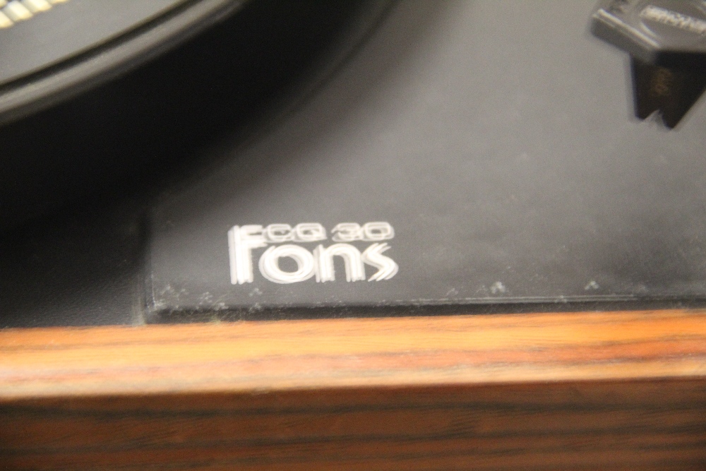 A vintage and high end British turntable from Fons - with an SME arm and dust cover - been - Image 5 of 6