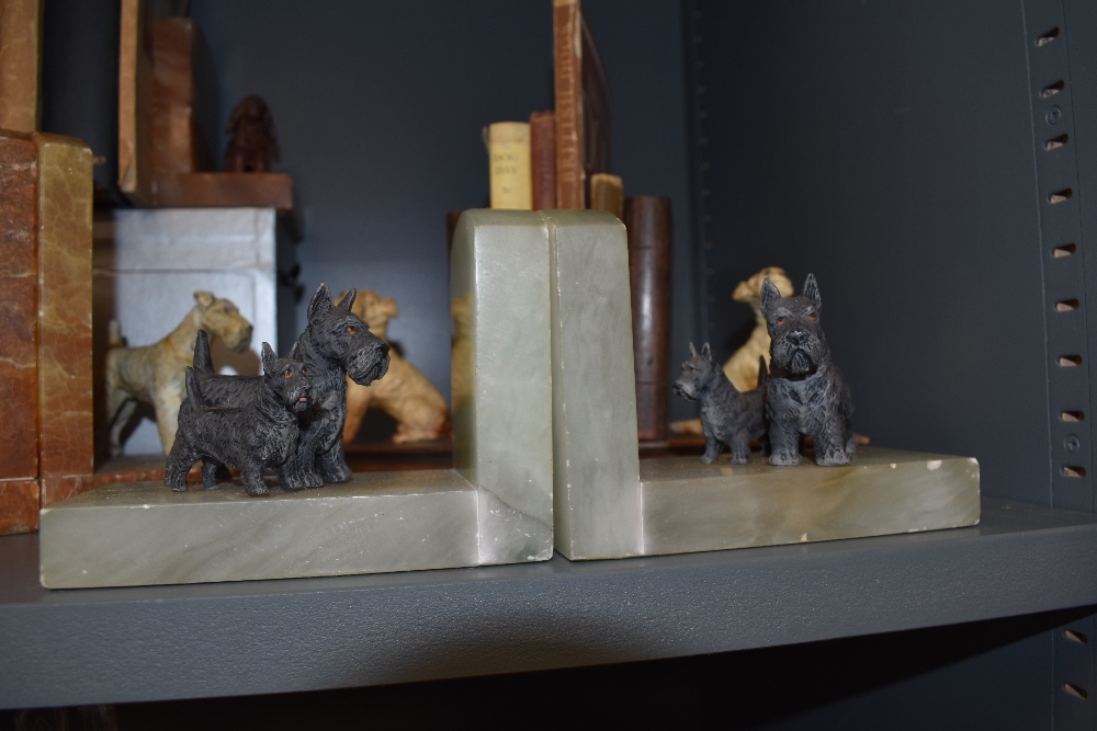 A selection of cast and cold painted metal and onyx bookends of dog breed interest, spaniels, Fox - Image 2 of 4