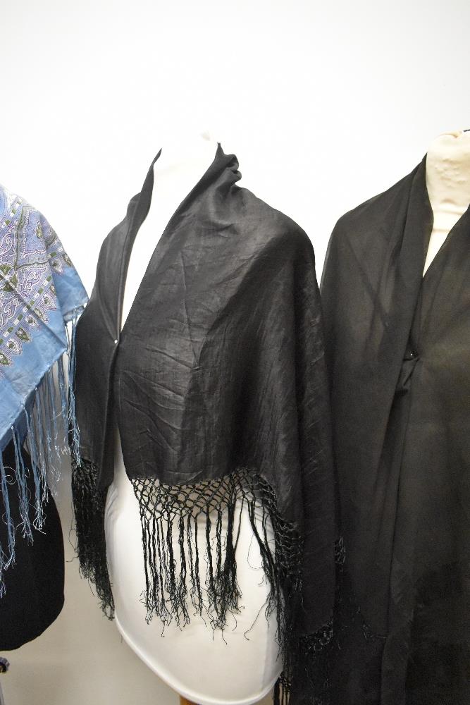 Three shawls, to include early 20th century paisley silk shawl and two late 19th/ early 20th century - Image 3 of 8