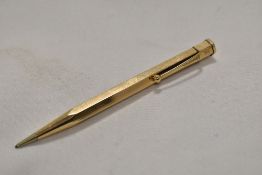 A Rolled Gold Yard O Led propelling pencil of plain hexaginal form. Good clean condition