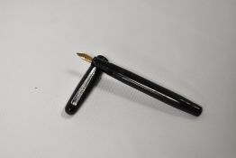 A Mentmore Supreme fountain pen in black with Mentmore Osmi nib. Fair condition band missing from