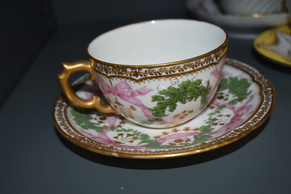 A mixed lot of 19th and 20th century cups and saucers, including Coalport cabinet cup and saucer - Image 9 of 15