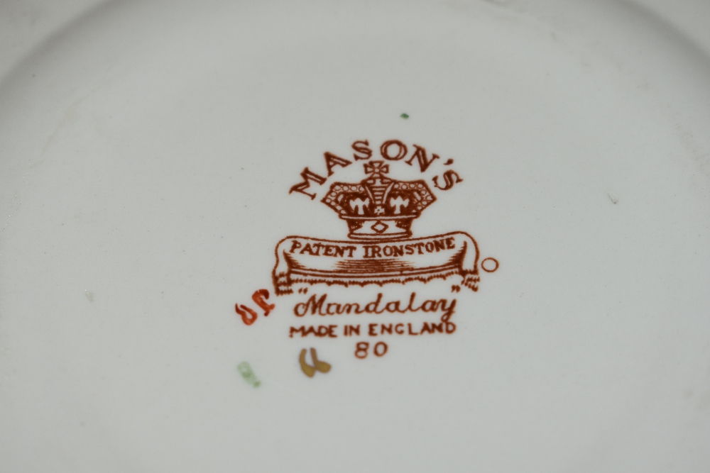 A quantity of Mason's Ironstone Mandalay patterned tableware, to include dinner plates, tea cups, - Image 2 of 2