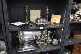 An assorted collection of silver plated ware, to include cased coffee bean spoons with enamelled