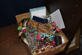 An assortment of modern and vintage costume jewellery, including necklaces, beads, earrings etc.
