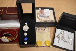 A ladies Sekonda Crystala wristwatch, a Rotary Quartz movement wristwatch, silver coloured jewellery