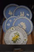 Ten Wedgewood Jasper Ware Christmas plates and two modern display plates