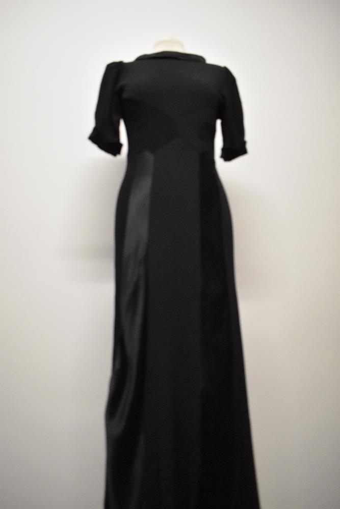 A stunning Art Deco 1930s evening gown of black satin backed crepe, with wonderful use being made of - Image 7 of 15