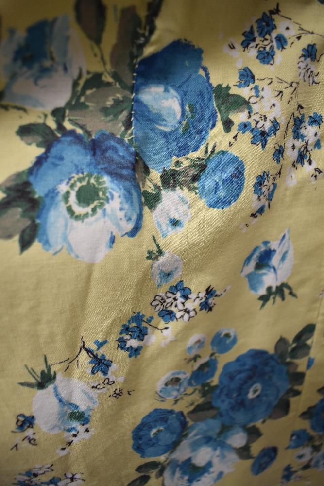 A 1940s St Michael floppy floral cotton day dress, having buttons to front and yellow ground with - Image 7 of 9