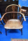 A 19th Century yew wood Windsor chair