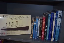 Maritime. Titanic. Histories and related. (13)