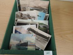 POSTCARDS, COLLECTION OF APX 50, UK AND OVERSEAS Small collection of postcards, much