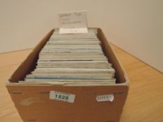 BOX OF APX 750 OLD POSTCARDS, MIXED UK Box with apx 750 postcards with mixed UK, black and white,