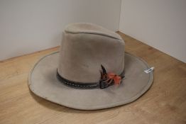 A vintage gents Bailey 'U-Rollit' hat.