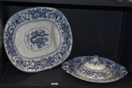 A Victorian Minton turkey plate, a circular platter and a tureen lid 'Chinese dragon and bird',