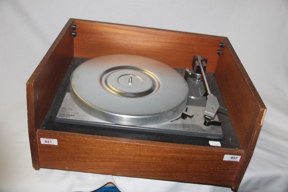 A Goldring Lenco GL72 - a fantastic turntable - a service would bring it back to it's full - Image 4 of 4