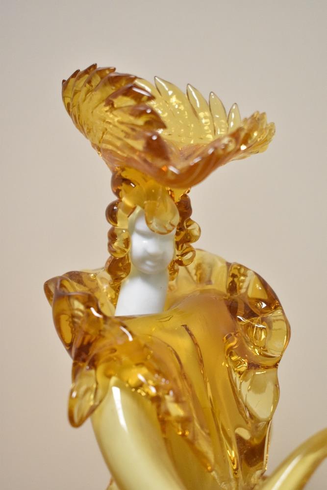 A pair of vintage amber Murano glass figurines by Franco Toffolo. - Image 2 of 5