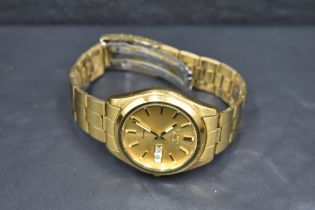 A gent's Seiko automatic wrist watch no:7S26-0060, serial no:020549 having baton numeral dial with