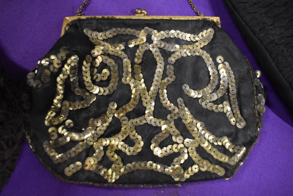 Four vintage evening bags, including 1920s embroidered satin bag, 30s sequinned bag and Italian made - Image 2 of 5