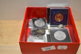 A collection of commemorative crowns, relating to the 1981 Royal Wedding, Winston Churchill, a three