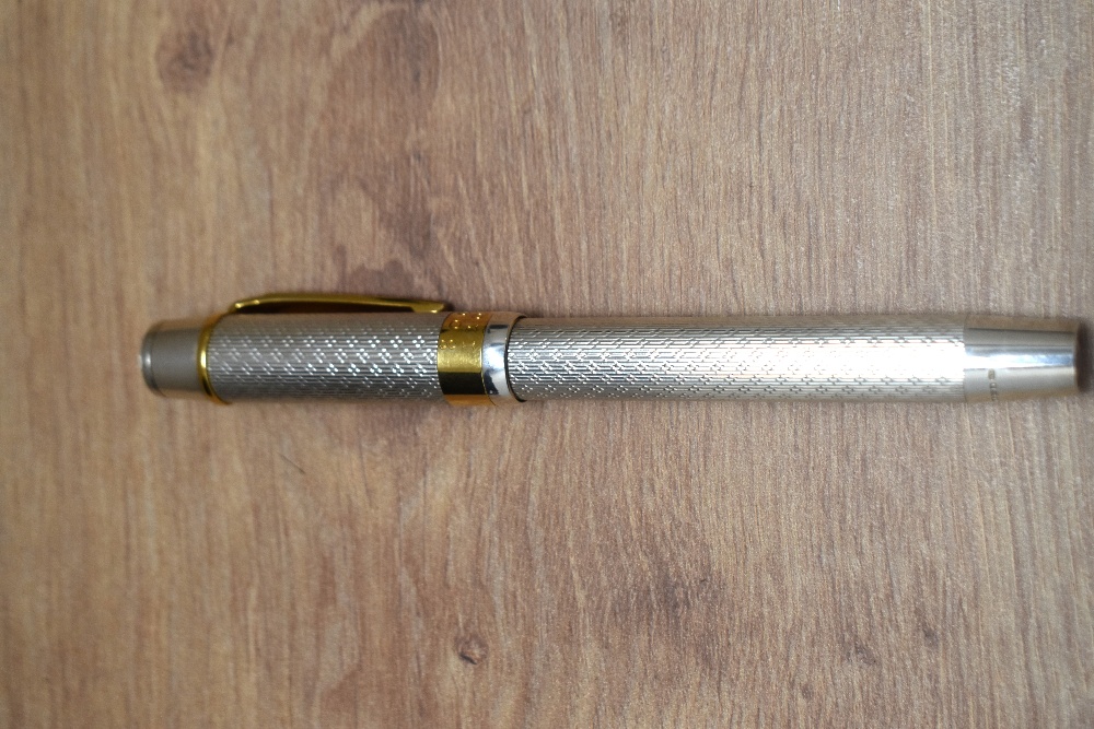 An Onoto University of Cambridge limited edition fountain pen 1/200 in solid sterling silver, with - Image 5 of 6