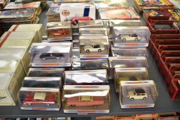 A collection of Matchbox The Dinky Collection die-casts, DY902 Classic Sports Car Series 1, DYS17