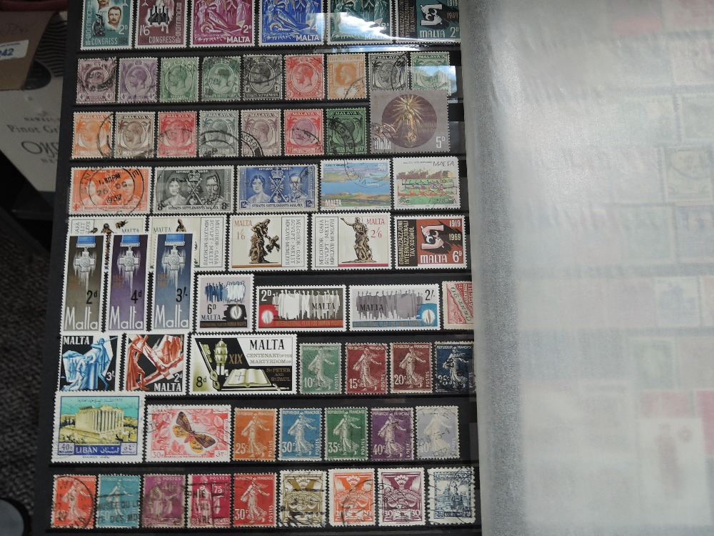 15 x WORLD STAMP COLLECTIONS IN STOCKBOOKS, SOLD AS ONE LARGE LOT Box of stockbooks, various sizes - Image 5 of 5