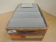 POSTCARDS, BOX WITH APX 400 POSTCARDS, UK TOPOGRAPHICAL CARDS Box with apx 400 cards, Mix of used