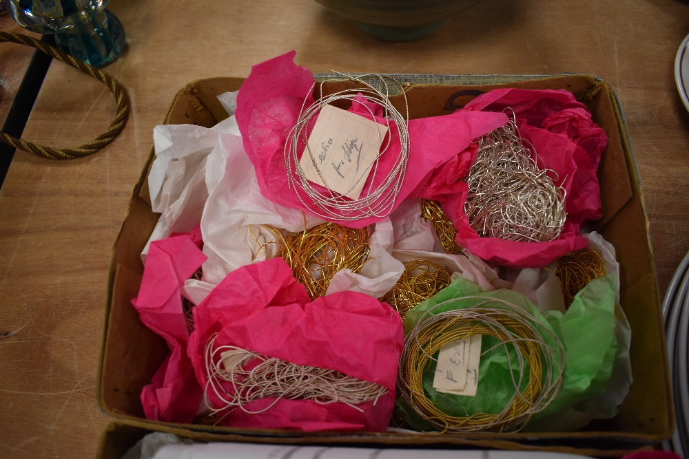 A selection of gold and silver tone metal embroidery threads and a thimble, in case. - Image 2 of 3